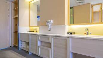 Urba Hotel Chacheng Pu'er