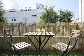 1 Bedroom Apartment With Balcony