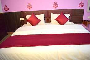 Hotel Radhe
