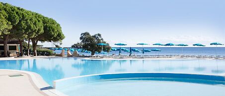 Club Hotel Marina Seada Beach