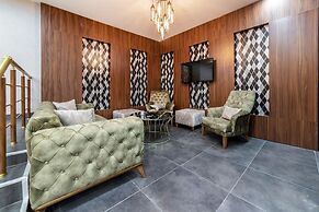 Diamond Palace Residence