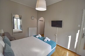 Check Point -  Koukaki