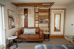Bed in a Shed