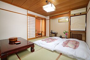 Raki Onsenryokan