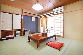 Raki Onsenryokan