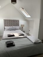 StayHere 7