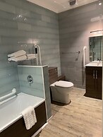 The Lodge at Meyrick Park