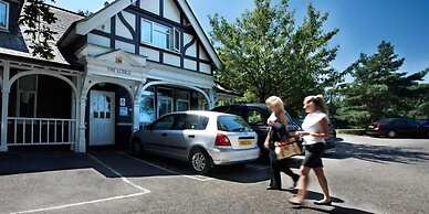 The Lodge at Meyrick Park