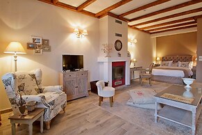 Almond House Suites Arachova - Adults Only