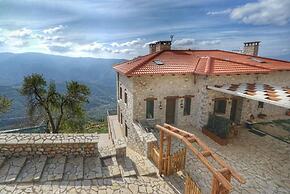 Almond House Suites Arachova - Adults Only