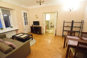 Elegant Apartment Universitas