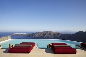 White Pearl Cavalieri - Adults Only