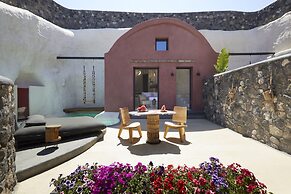 White Pearl Cavalieri - Adults Only