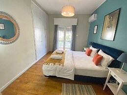 Check Point - Syngrou Fix