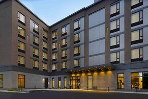 Holiday Inn Express Boston Logan Airport - Revere by IHG