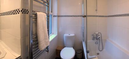 Little Connaught House