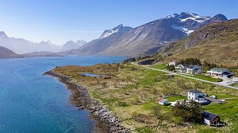 Private Cozy House by the Fjord