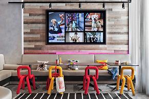 Moxy Bucharest Old Town