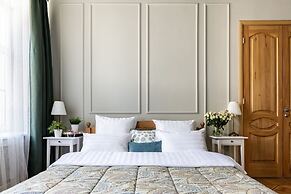 Hermitage apartment 200 m2