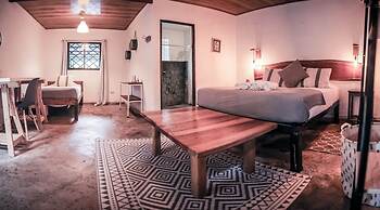 Believe Surf & Yoga Lodge Santa Teresa - Hostel