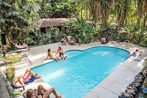 Believe Surf & Yoga Lodge Santa Teresa - Hostel