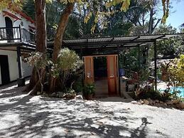 Believe Surf & Yoga Lodge Santa Teresa - Hostel