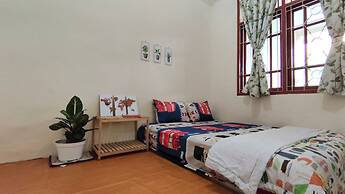 Surabaya Homey near ITS