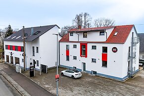 B&S Hotel