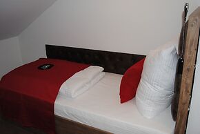 B&S Hotel