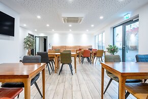 B&S Hotel