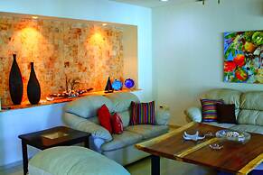 Box Cay Luxury Ocean Front Villa