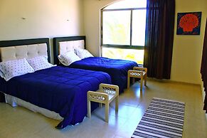 Box Cay Luxury Ocean Front Villa