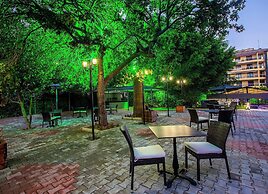 Grand Alisa Hotel – Ex.Royalisa Hotel