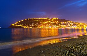 Grand Alisa Hotel – Ex.Royalisa Hotel