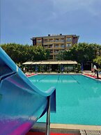 Grand Alisa Hotel – Ex.Royalisa Hotel