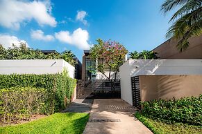 Beachfront Villa Danang Beach