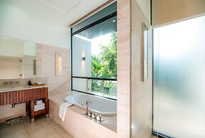 Beachfront Villa Danang Beach