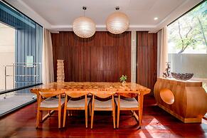 Beachfront Villa Danang Beach