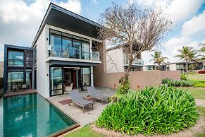 Beachfront Villa Danang Beach