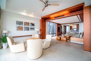 Beachfront Villa Danang Beach