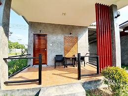 B Tel Chomthong Resort Chiang Mai