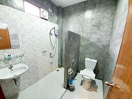 B Tel Chomthong Resort Chiang Mai