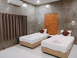 B Tel Chomthong Resort Chiang Mai