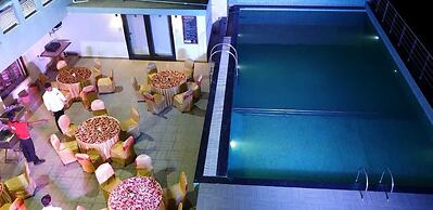 Hotel Mahabir Sheraton