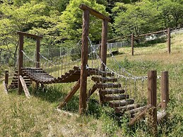 Riverside Hostel B&B – Hostel