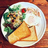 Riverside Hostel B&B – Hostel