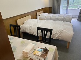 Riverside Hostel B&B – Hostel