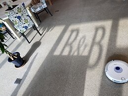 Riverside Hostel B&B – Hostel