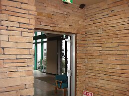 Riverside Hostel B&B – Hostel