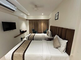 Hotel Pacific Residency